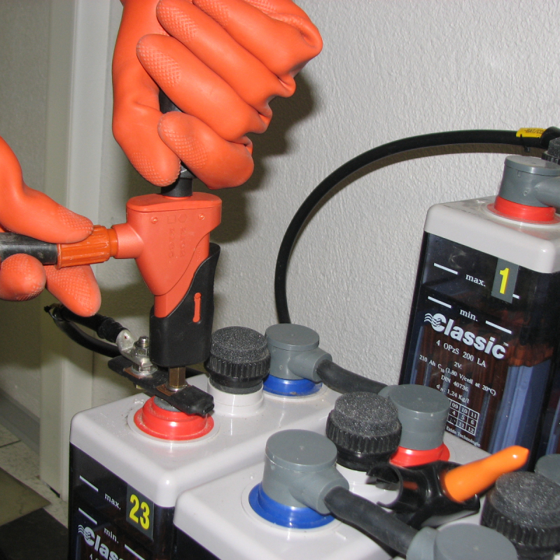 L’OPPBTP renouvelle son engagement dans les travaux sous tension sur les installations électriques