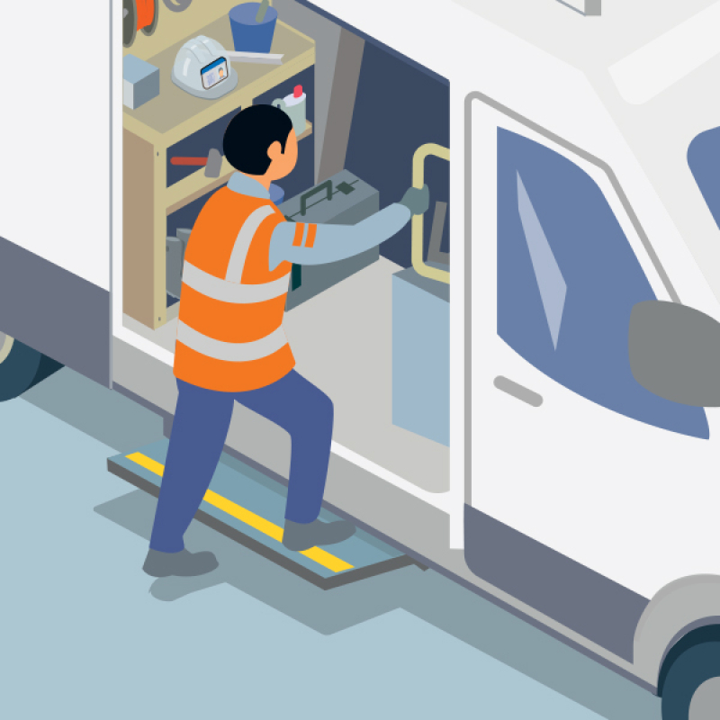 Monter et descendre facilement du fourgon grâce à un marchepied escamotable lat éral