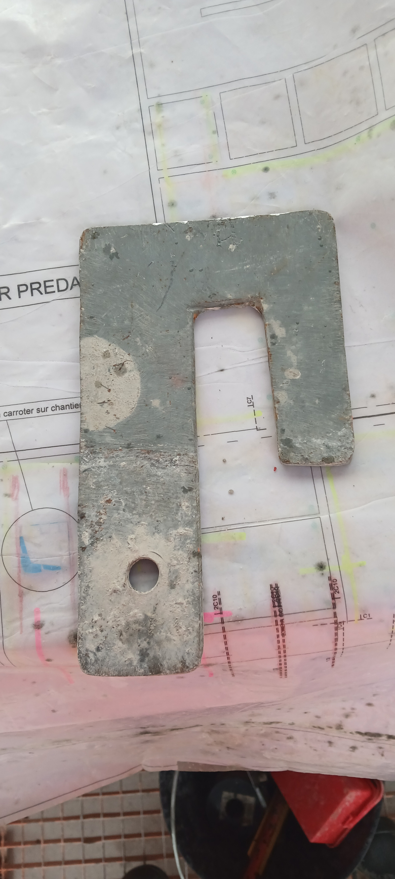 MFU fixation échelle 3