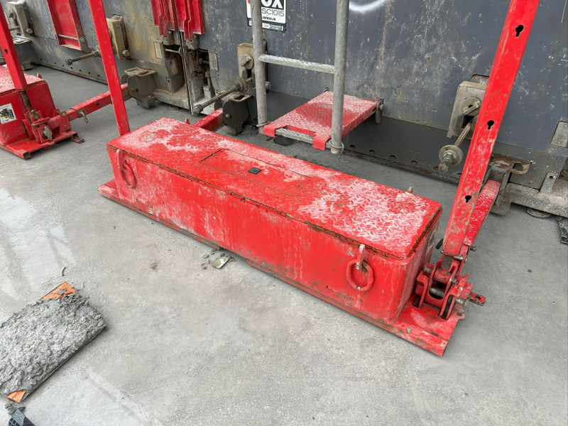 Contrôle des contrepoids de banches