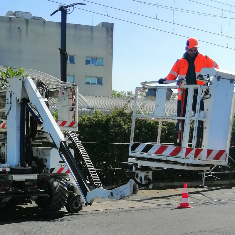 Poseurs de voies ferrées, comment sécuriser vos chantiers pour éviter les accidents ?