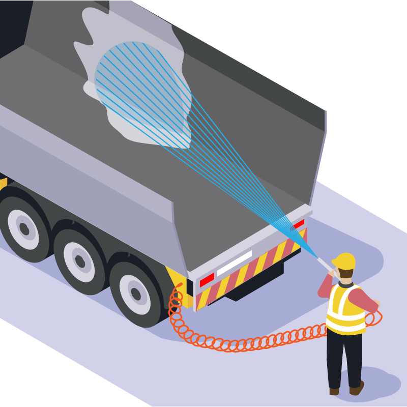 Sécuriser le nettoyage des bennes d'enrobés avec un pulvérisateur d'huile sous pression