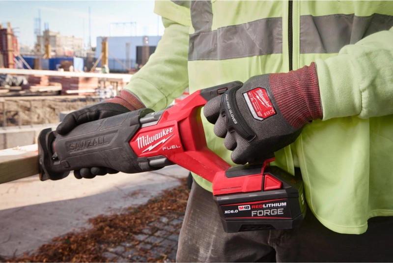Des gants anti-coupure et anti-vibrations