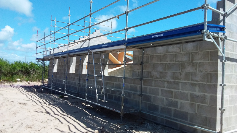 Maisons individuelles : la mise en commun de l’échafaudage de pied bénéficie à tous les acteurs du chantier