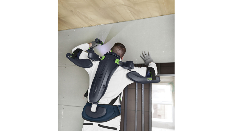 Un exosquelette actif pour un soutien supplémentaire lors d'opérations fatigantes dans les métiers du BTP